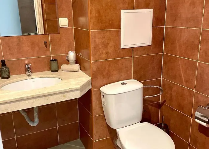 Apartment Steps From Gondola Private Underground Parking By Si Bansko