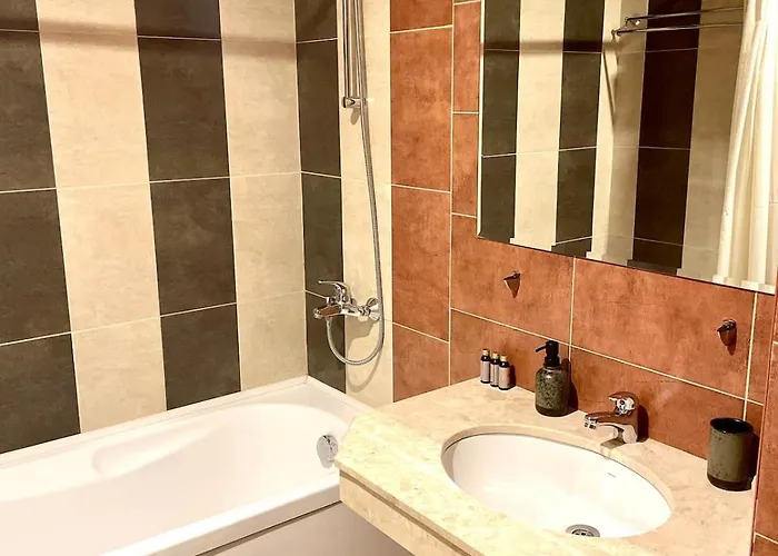 公寓 Steps From Gondola Private Underground Parking By Si